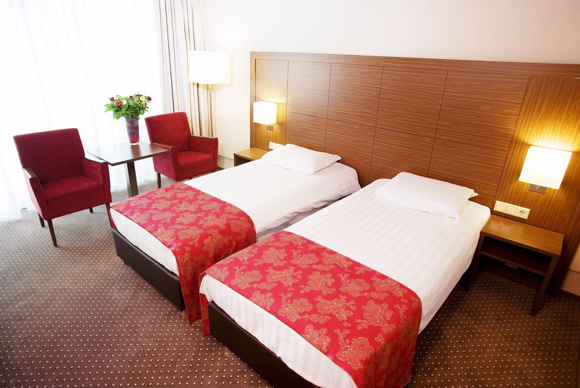 Fletcher Hotel-Restaurant Волфхезе Екстериор снимка